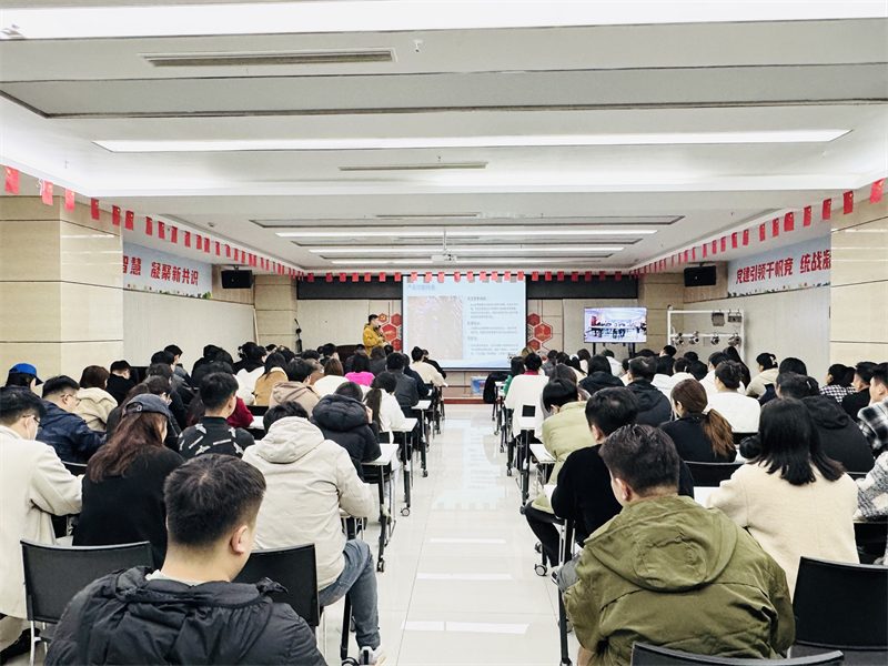 華礦集團(tuán)新一批榮獲“國家礦用產(chǎn)品安全標(biāo)志證書”產(chǎn)品舉行宣講發(fā)布會